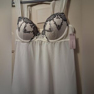 White and Black Baby Doll Lingerie Night Wear Sexy